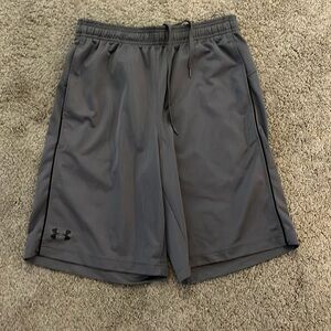 Under Armour Shorts-Size M